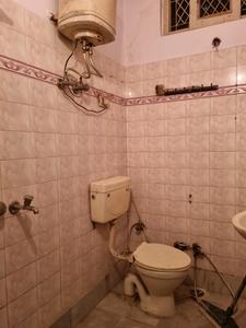 Bedroom One Image of 540 Sq.ft 2 BHK Builder Floor for rent in Janakpuri New Delhi for Rs. 20000