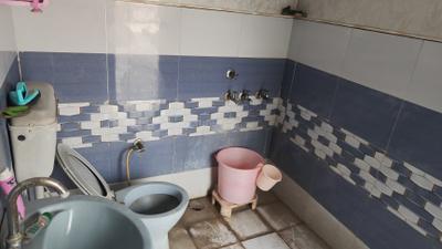 Bathroom Image of 890 Sq.ft 2 BHK Independent House for sale in Prabhat Nagar Meerut for Rs. 9000000