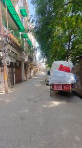 Image of 1100 Sq.ft 10 BHK Independent House for sale in Dwarka Mor, New Delhi for Rs. 35000000