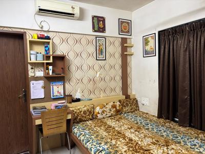 Bedroom Image of 1450 Sq.ft 3 BHK Apartment / Flat for sale in SRK Ovalnest, Warje Pune for Rs. 16500000