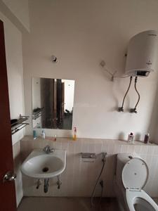 Bathroom Image of 2345 Sq.ft 4 BHK Apartment / Flat for rent in Jaypee Klassic , Sector 129 Noida for Rs. 14000