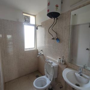 Image of 2250 Sq.ft 4.5 BHK Apartment / Flat for sale in Sare Crescent Green Parc, Sector 92, Gurgaon for Rs. 19500000