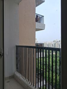 Living Room Image of 1324 Sq.ft 3 BHK Apartment / Flat for sale in Amrapali Platinum, Sector 119 Noida for Rs. 12300000