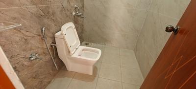Bathroom Image of 900 Sq.ft 1 BHK Builder Floor for rent in Kalyan Nagar Bengaluru for Rs. 23100