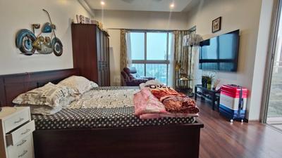 Hall Image of 1700 Sq.ft 3 BHK Apartment / Flat for sale in Amanora Gateway Towers, Hadapsar Pune for Rs. 30500000