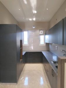 Kitchen Image of 1800 Sq.ft 3 BHK Builder Floor for sale in Paschim Vihar New Delhi for Rs. 38500000
