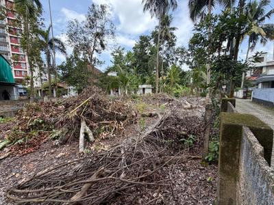 Image of 5226 Sq.ft Residential Plot / Land for sale in Maradu, Kochi for Rs. 18000000