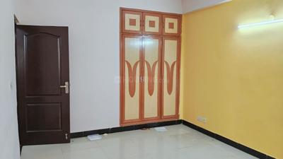 Bedroom Image of 1074 Sq.ft 2 BHK Apartment / Flat for rent in Express Garden, Indirapuram Ghaziabad for Rs. 25000