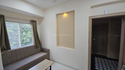 Living Room Image of 650 Sq.ft 1 BHK Apartment / Flat for rent in Saket Nagar Indore for Rs. 21000