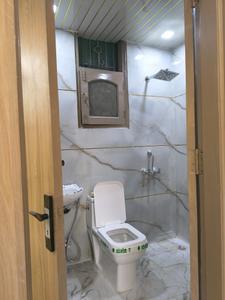 Common Bathroom Image of 1350 Sq.ft 3 BHK Builder Floor for sale in Indirapuram Ghaziabad for Rs. 12500000