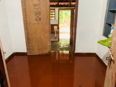 Bedroom Image of 1100 Sq.ft 2.5 BHK Independent House for rent in Arayidathupalam Kozhikode for Rs. 16000