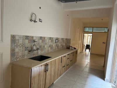 Kitchen Image of 950 Sq.ft 2 BHK Independent House for rent in Kaushambi Ghaziabad for Rs. 27000
