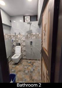 Bathroom Image of 1300 Sq.ft 3.5 BHK Builder Floor for sale in DDA Janta Flat, Sector 15 Rohini New Delhi for Rs. 9000000