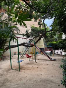 Image of 1100 Sq.ft 2 BHK Apartment / Flat for sale in KMF Golf Manor Apartments, Murugeshpalya, Bengaluru for Rs. 9000000