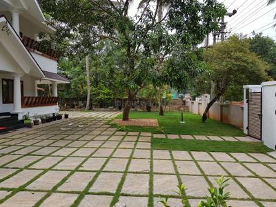 4 BHK Independent House