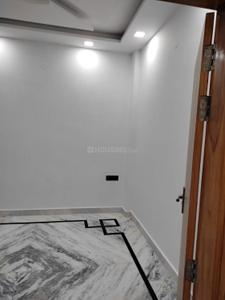 Bedroom Image of 550 Sq.ft 1 BHK Builder Floor for rent in Sector 8 Rohini New Delhi for Rs. 17500