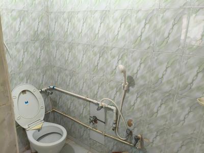 Bathroom Image of 1175 Sq.ft 2 BHK Apartment / Flat for sale in Bodakdev Ahmedabad for Rs. 6500000