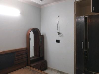 Bedroom Image of 1050 Sq.ft 3 BHK Apartment / Flat for sale in Vikas Kunj, KG-III New Delhi for Rs. 15510000