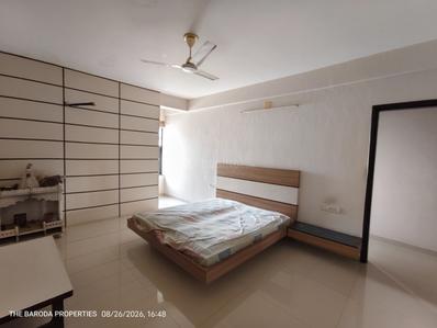 Bedroom Image of 2000 Sq.ft 3 BHK Apartment / Flat for rent in Race Course Vadodara for Rs. 55000