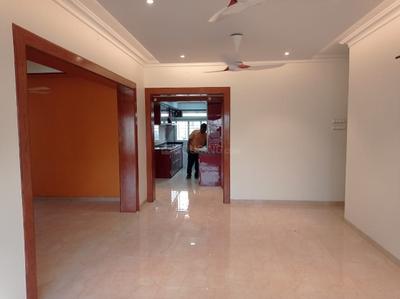 Hall Image of 2000 Sq.ft 4 BHK Apartment / Flat for sale in Silver Springs apartments, Bandra West Mumbai for Rs. 72500000