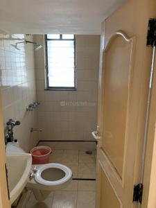 Bathroom Image of 650 Sq.ft 1 BHK Apartment / Flat for sale in Goregaon West Mumbai for Rs. 10500000