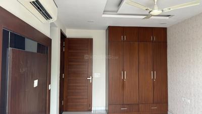 Bedroom Image of 1800 Sq.ft 2 BHK Builder Floor for rent in Palam Vihar Gurgaon for Rs. 44000