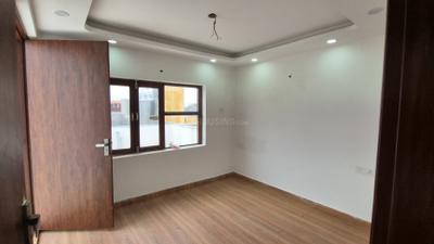 Bedroom Image of 1000 Sq.ft 2 BHK Builder Floor for sale in Rajpur Khurd Extension New Delhi for Rs. 5000000