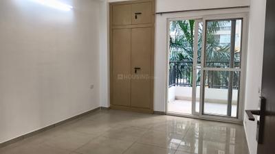 Bedroom Image of 1695 Sq.ft 3.5 BHK Apartment / Flat for rent in Gulshan Ikebana, Sector 143 Noida for Rs. 42000