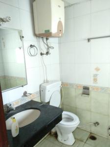 Image of 1137 Sq.ft 2 BHK Apartment / Flat for sale in Shipra Krishna Vista, Indirapuram, Ghaziabad for Rs. 12500000