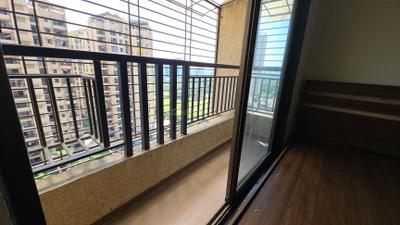 Balcony Image of 650 Sq.ft 1 BHK Apartment / Flat for rent in Raunak City, Kalyan West Kalyan for Rs. 18000