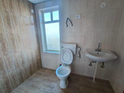 Bathroom Image of 1280 Sq.ft 2 BHK Apartment / Flat for sale in Pardesi Ushay Tower, Kundli Sonipat for Rs. 7500000