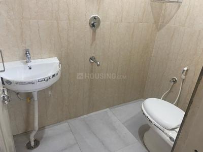Bathroom Image of 750 Sq.ft 2 BHK Builder Floor for rent in Varthur Bengaluru for Rs. 17500