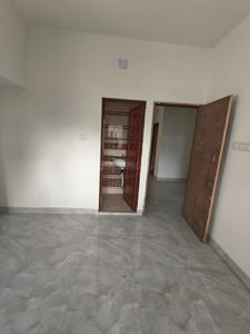 Bedroom Image of 840 Sq.ft 2 BHK Apartment / Flat for sale in Purbalok Kolkata for Rs. 4000000