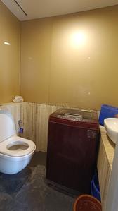 Bathroom Image of 1630 Sq.ft 3 BHK Apartment / Flat for sale in Lodha Dioro, Sion Mumbai for Rs. 51000000