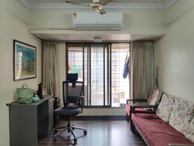 Living Room Image of 600 Sq.ft 1 BHK Apartment / Flat for sale in Mulund East Mumbai for Rs. 11500000