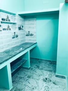 Kitchen Image of 550 Sq.ft 1 BHK Builder Floor for rent in Royapettah Chennai for Rs. 19000