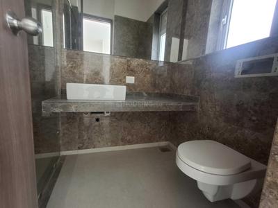 Image of 1350 Sq.ft 3 BHK Apartment / Flat for rent in L And T Crescent Bay, Parel, Mumbai for Rs. 210000