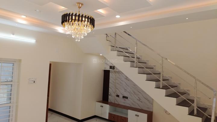 Yasri Living Main Image 1