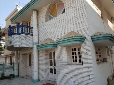 Balcony Image of 2000 Sq.ft 3 BHK Independent House for sale in Moficer Jin Compound Bharuch for Rs. 11500000