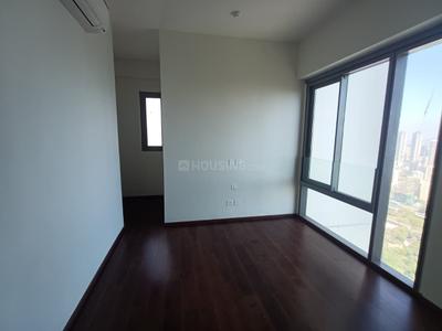 Bedroom Image of 925 Sq.ft 2 BHK Apartment / Flat for sale in Piramal Mahalaxmi South Tower, Worli Mumbai for Rs. 50100000