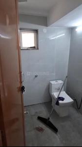 Bathroom Image of 600 Sq.ft 1 BHK Apartment / Flat for rent in DDA LIG Flats, Sector 23B Dwarka New Delhi for Rs. 20000