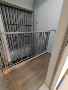 Balcony Image of 950 Sq.ft 2 BHK Apartment / Flat for sale in Kalpataru Paramount, Thane West Thane for Rs. 18500000