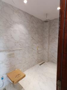 Image of 3000 Sq.ft 4 BHK Builder Floor for rent in Sector 72, Noida for Rs. 70000