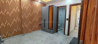 Bedroom Image of 900 Sq.ft 3 BHK Builder Floor for sale in Sector 4 Rohini New Delhi for Rs. 2900000