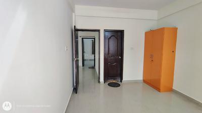 Bedroom Image of 1047 Sq.ft 2 BHK Apartment / Flat for rent in Peninsula Pinnacles, Thyvakanahally Bengaluru for Rs. 17000
