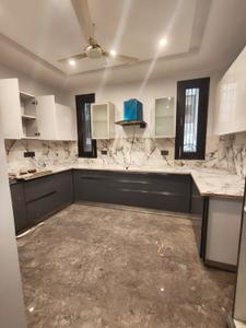 Kitchen Image of 2500 Sq.ft 3 BHK Builder Floor for rent in Sector 40 Gurgaon for Rs. 60000