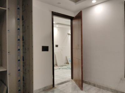 Bedroom Image of 1350 Sq.ft 3 BHK Apartment / Flat for sale in Satbari New Delhi for Rs. 12000000