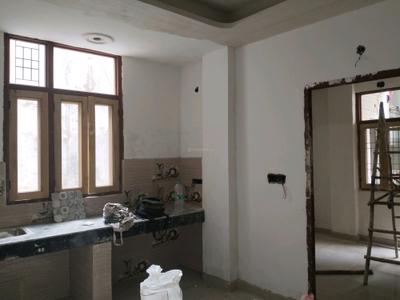 Living Room Image of 720 Sq.ft 3 BHK Builder Floor for sale in New Ashok Nagar New Delhi for Rs. 6500000