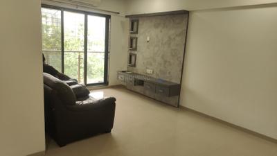 Living Room Image of 900 Sq.ft 2 BHK Apartment / Flat for rent in Sudarshan Sky Garden, Kasarvadavali Thane for Rs. 37000