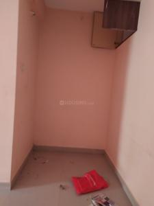 Bedroom Image of 800 Sq.ft 1 BHK Apartment / Flat for rent in Neelankarai Chennai for Rs. 20000
